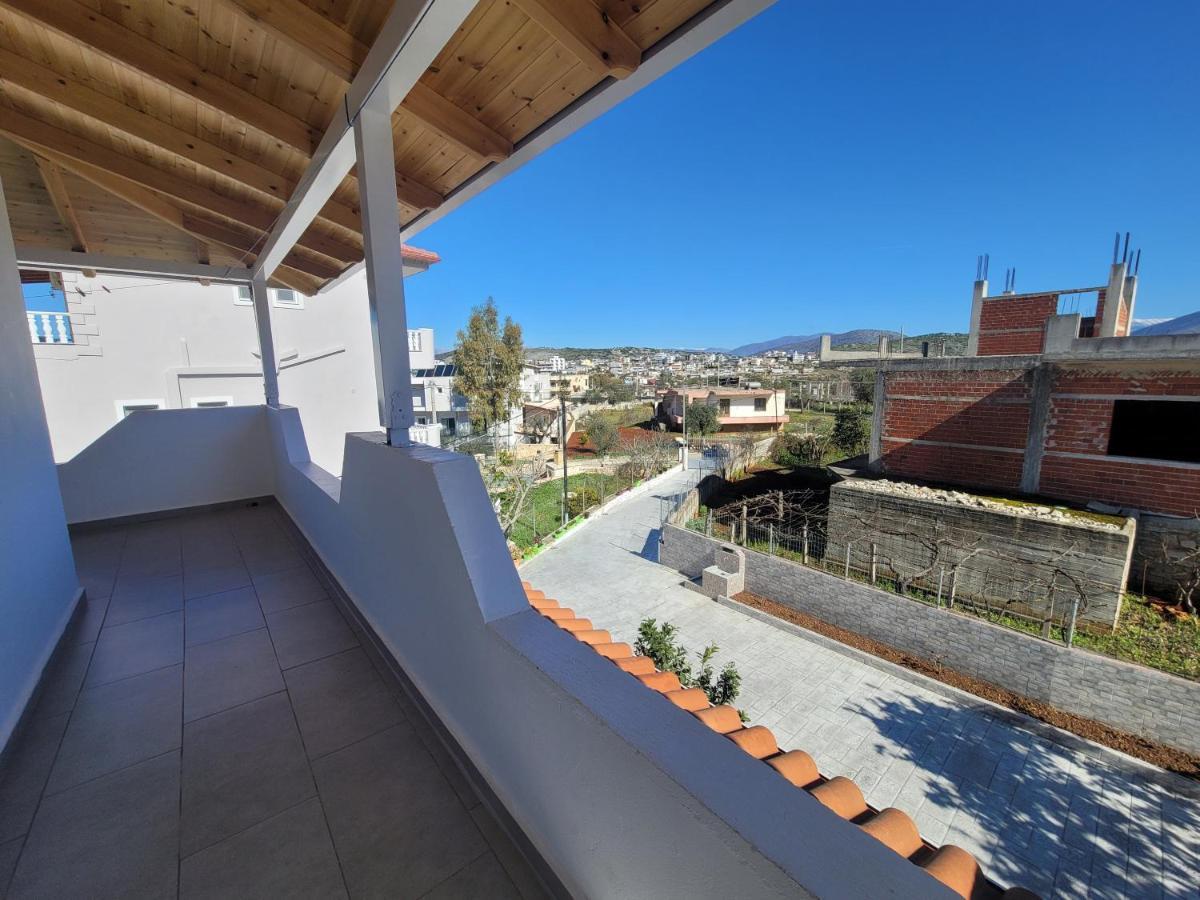Guesthouse Veliaj Ксамил Екстериор снимка