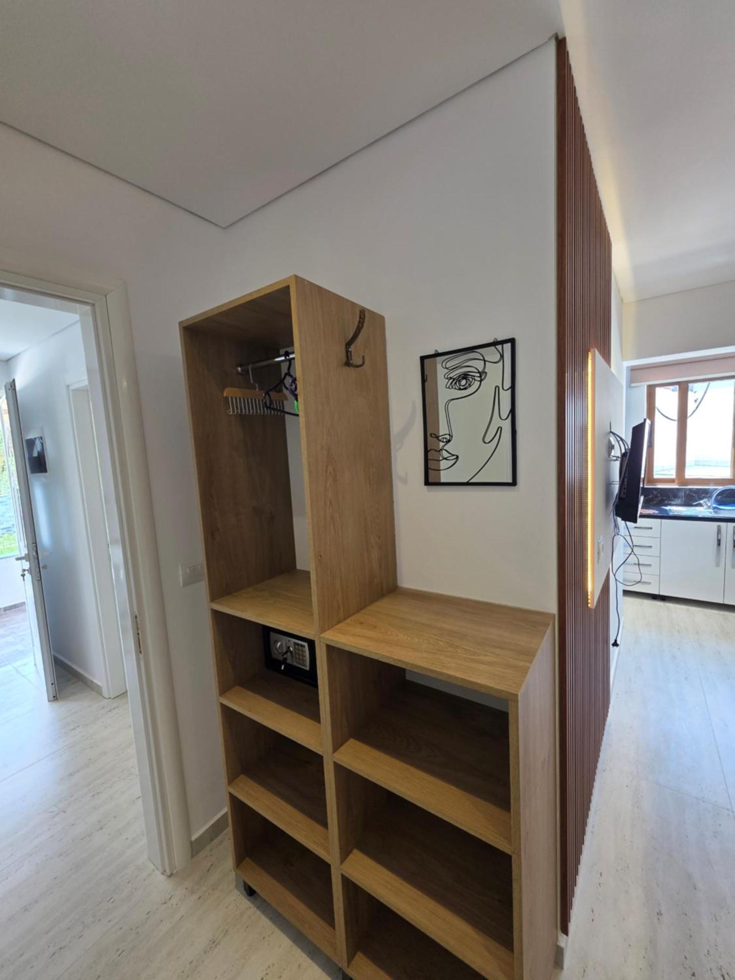 Guesthouse Veliaj Ксамил Екстериор снимка