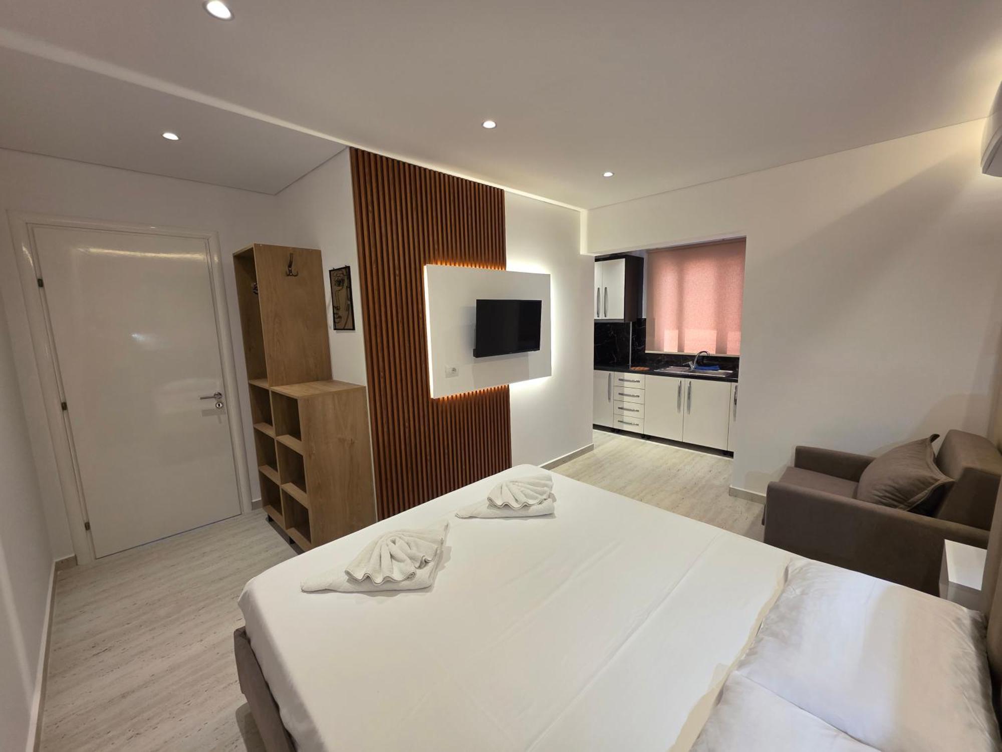 Guesthouse Veliaj Ксамил Екстериор снимка